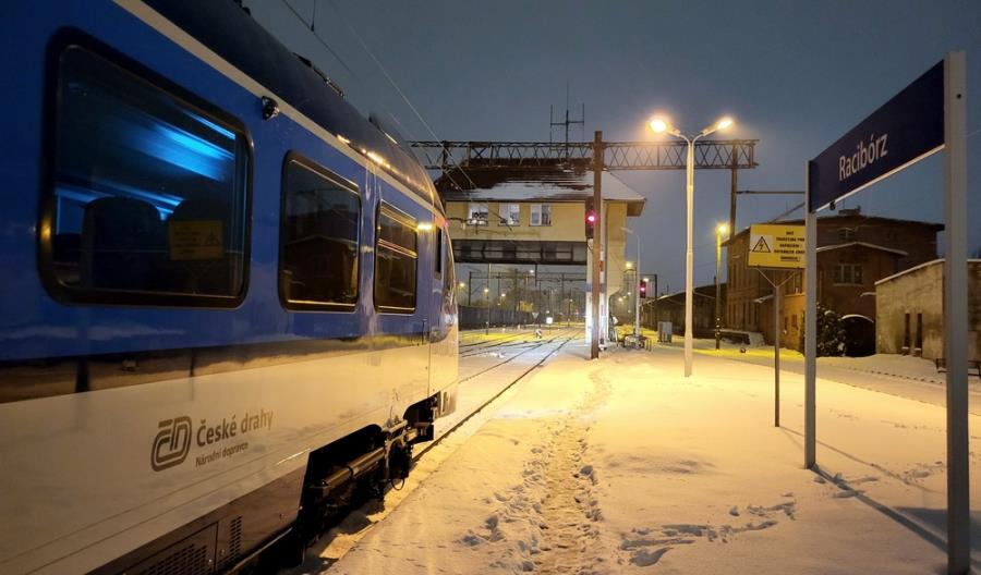 Pierwsze zespoły trakcyjne Pesy dla ČD pojechały do Czech i Austrii [zdjęcia]