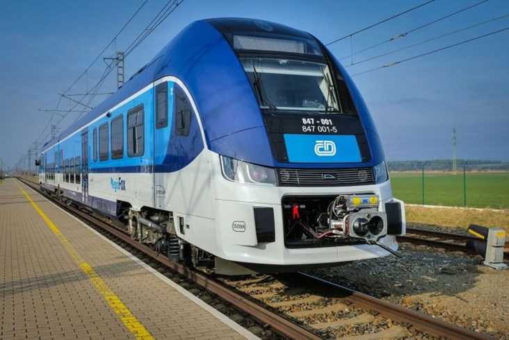 Nowe pociągi Pesy zaprezentowane w Czechach. Oto RegioFox