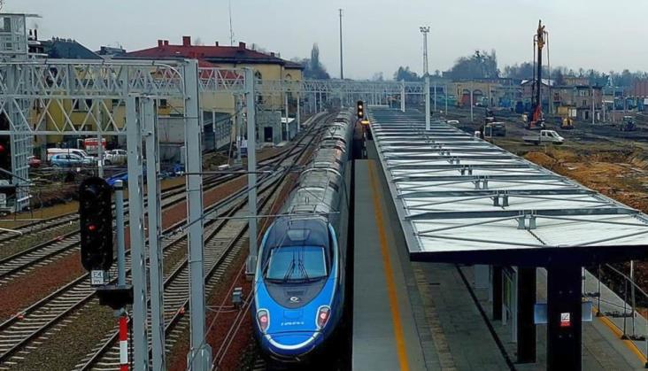 Kiedy pociągi do Bielska-Białej przestaną jeździć objazdem?