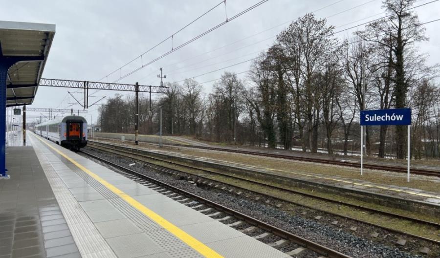 Pociągi Poznań – Zielona Góra. Zmarnowana szansa na szybszą kolej