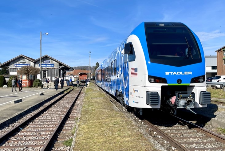Stadler. Jechaliśmy wodorowym Flirtem!