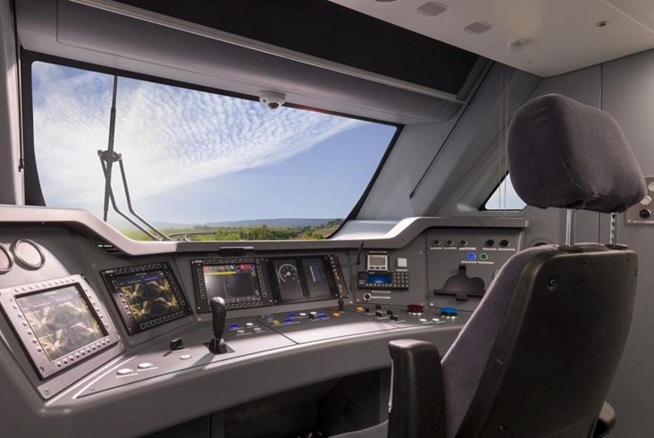 Alstom zaprezentował pełnoskalową makietę X’trapolis dla DART+