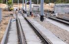 Tramwaj na Jar. Zbliża się montaż skrzyżowania tramwajowo-kolejowego