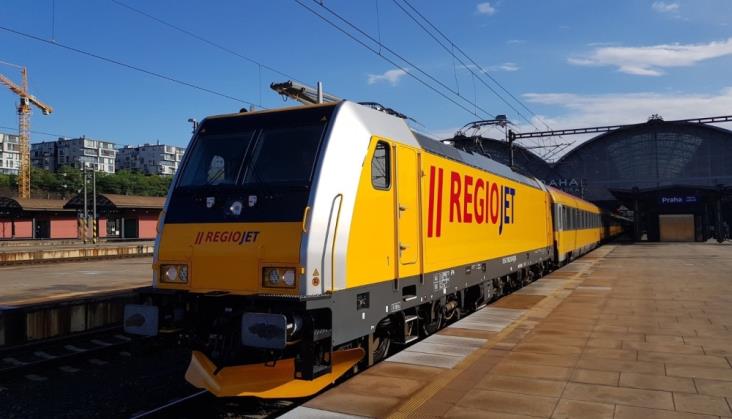 Regiojet chce investovat na Ukrajině.  „Dokonce i tisíc vagónů“