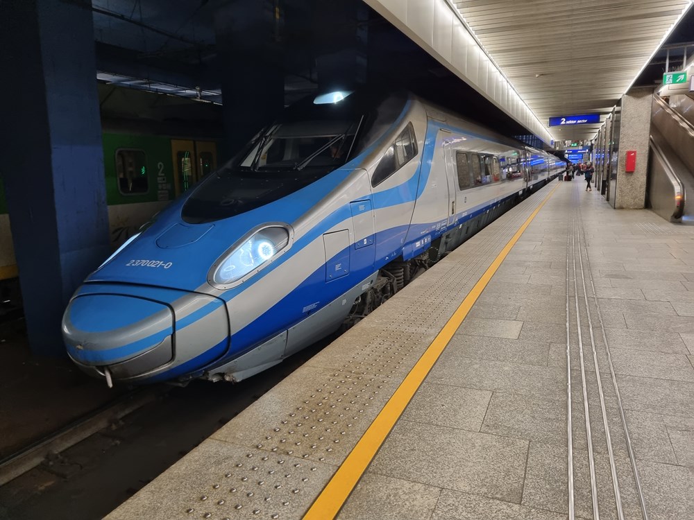 W listopadzie PLK zamkną Warszawę Centralną na 8 dni