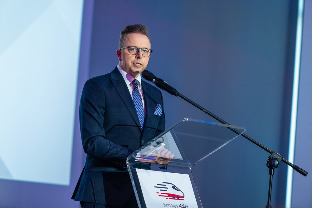 Joński (Komisja Transportu PE): UE stawia ogromne pieniądze na kolej. Musimy to wykorzystać