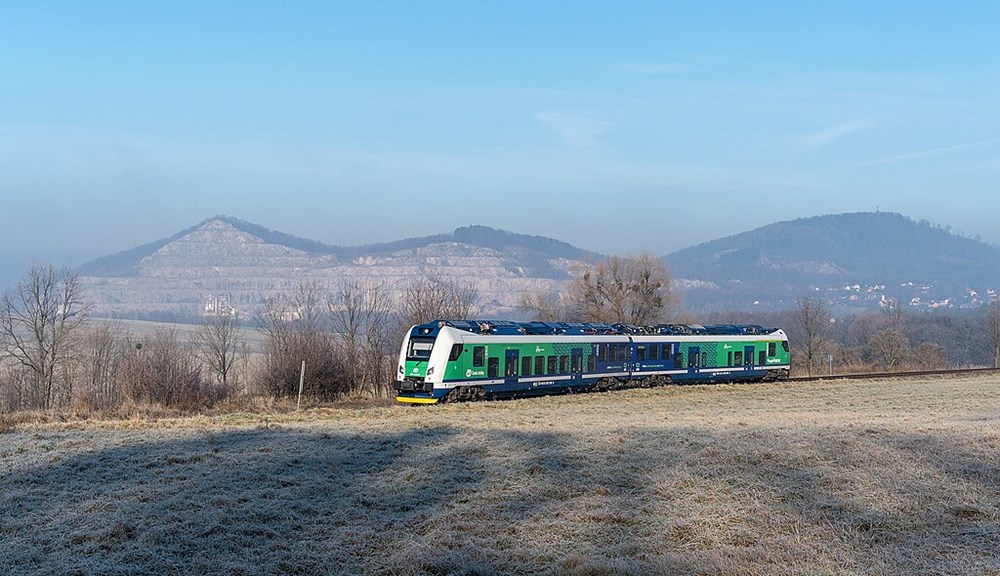 Kraj morawskośląski testuje tabor bateryjny na kolejnych relacjach