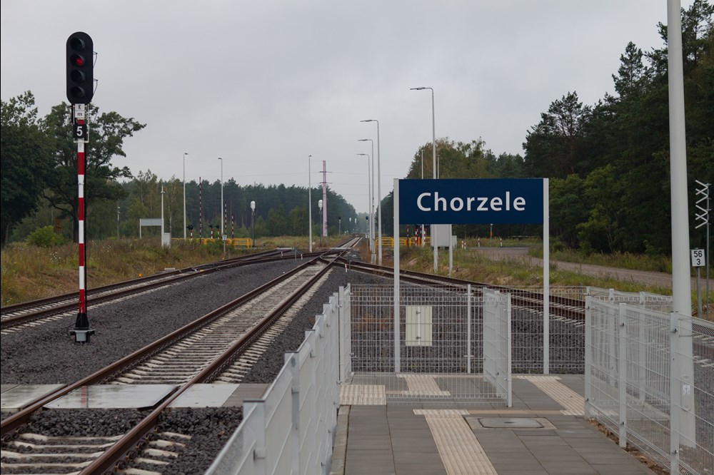 Chorzele zyskały parking przy stacji kolejowej
