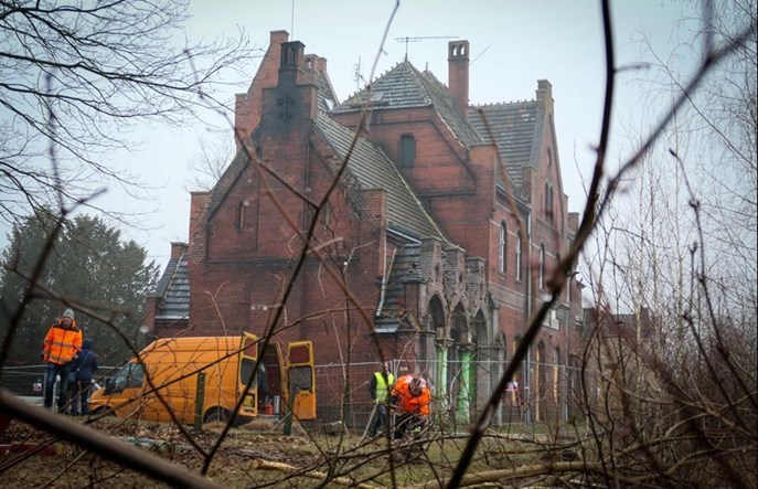 Строка 303: 11 предложений по реконструкции