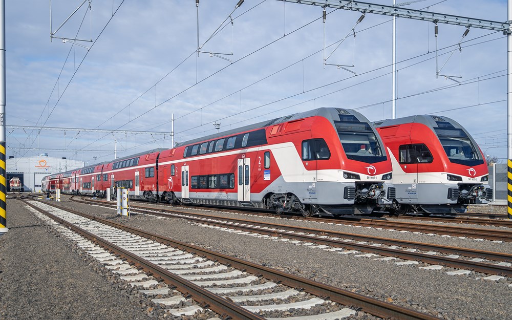 Stadler dostarczy nowe KISSy dla Słowacji