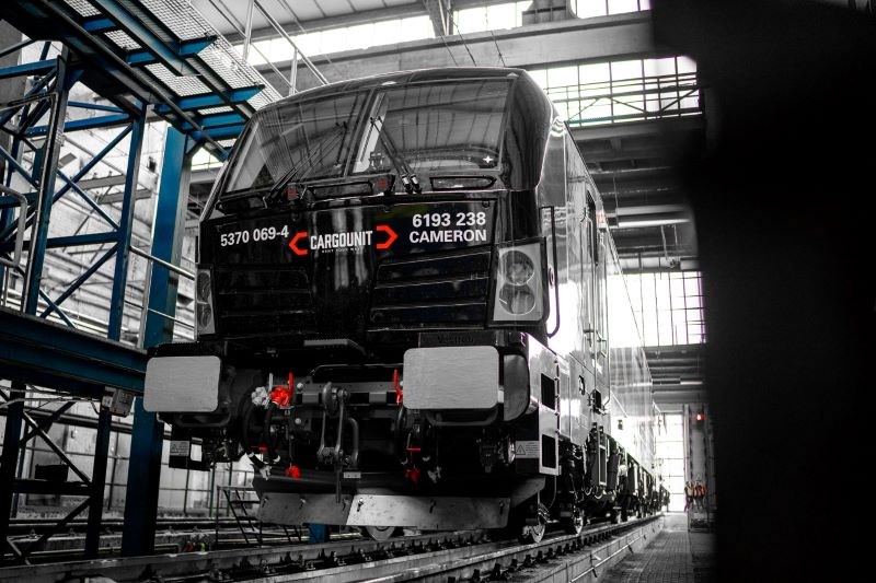 Tylko Cargounit chce wynająć PKP Intercity lokomotywy na 200 km/h
