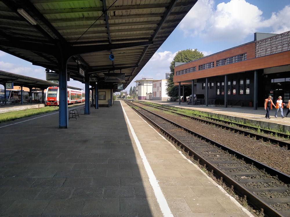 Mniej odwołań kursów Polregio Leszno – Głogów. Ale problemy nie zniknęły
