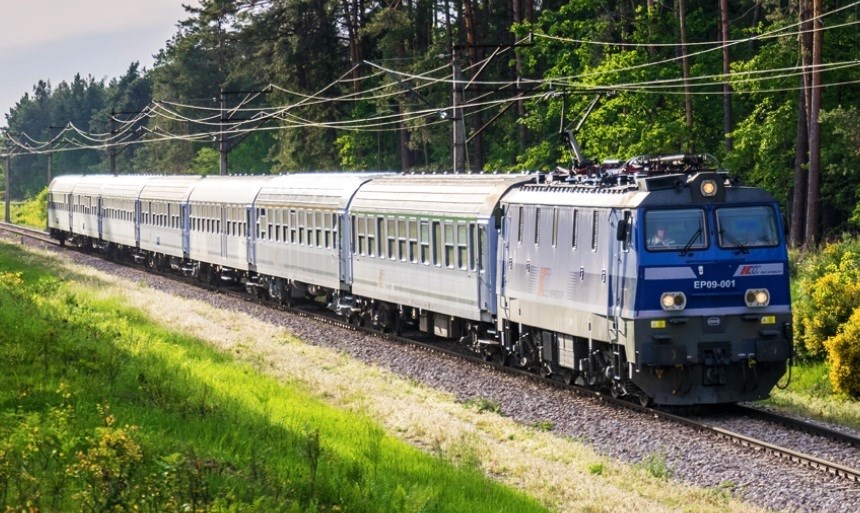 PKP Intercity. Wyjątkowa EP09 odstawiona. Ile ich jeszcze zostało?