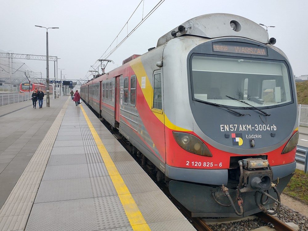 Łódzkie sprzeda spaloną jednostkę EN57AKM