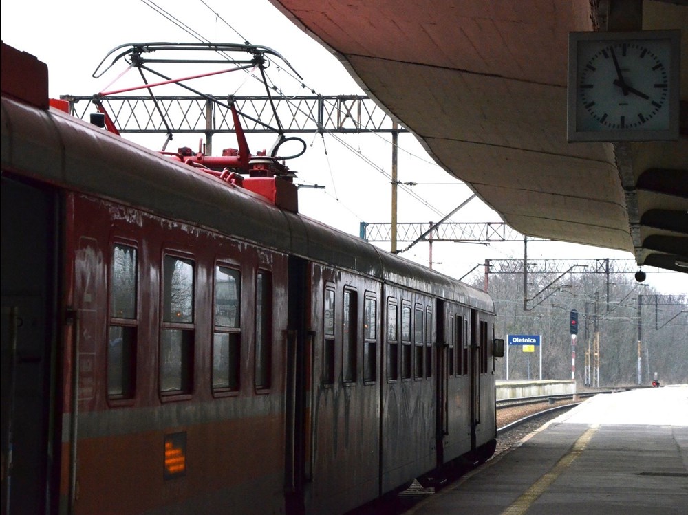 Pociągi z Oleśnicy do Kępna i Wielunia dopiero w 2029 r.