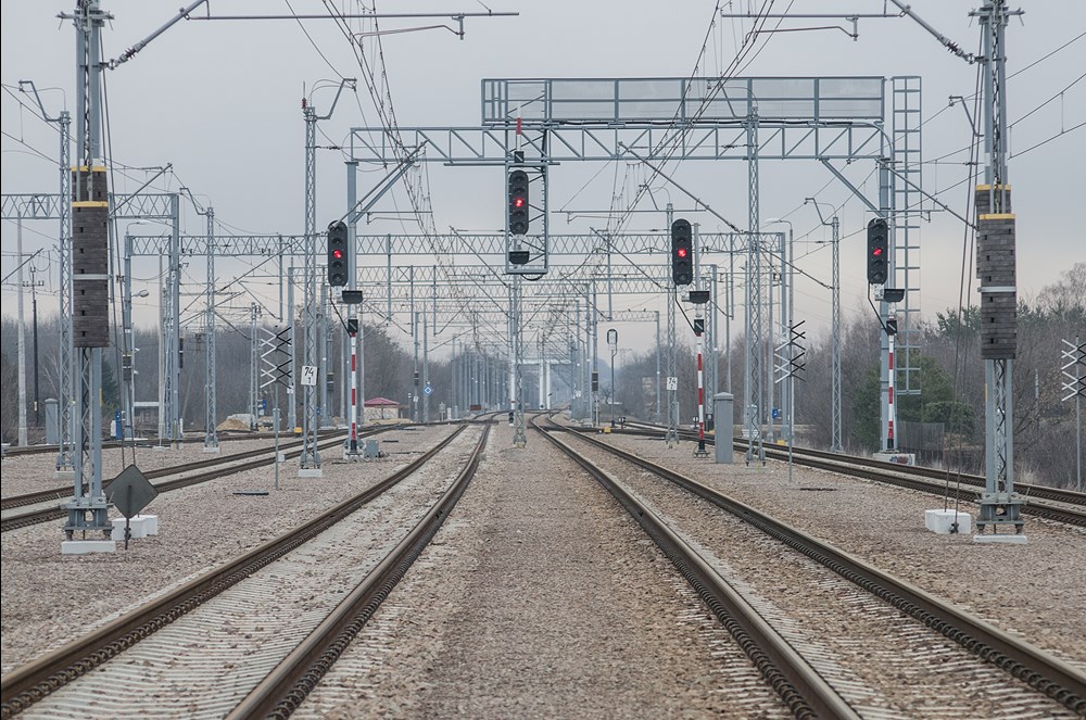 PKP Polskie Linie Kolejowe wdrażają nową strategię w zakresie bezpieczeństwa