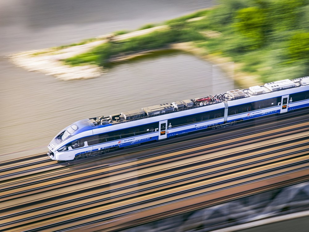 CUPT: 1,5 mld zł na tabor kolejowy i srk