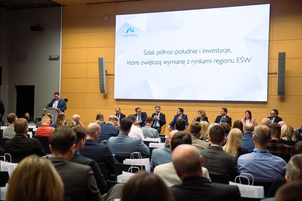 Warsocki (PKP Cargo), Hoppe (Port Gdynia), Cieślak-Wilk (CUPT), Pucek (DB Cargo) na Pomorskim Kongresie Transportu Intermodalnego!