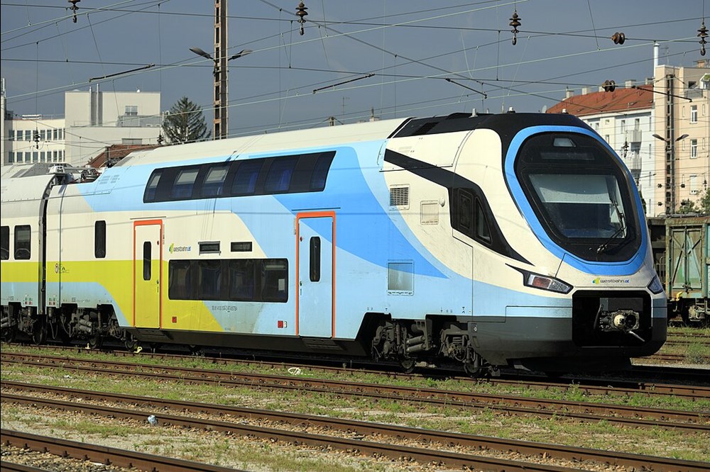 Bliżej rozpoczęcia eksploatacji chińskich piętrowych EZT w Austrii?