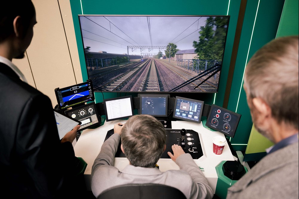 Beroud (PKP), Niemiec (Track Tec), Drozdowski i Kuczewska-Łaska (PKP PLK), Wyżga (wp.pl), Fryczkowski (Alstom) na Kongresie Kolejowym