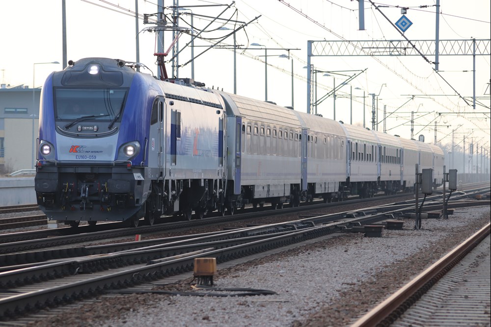 Do Giżycka szybciej. „Hańcza” z nowoczesnymi lokomotywami