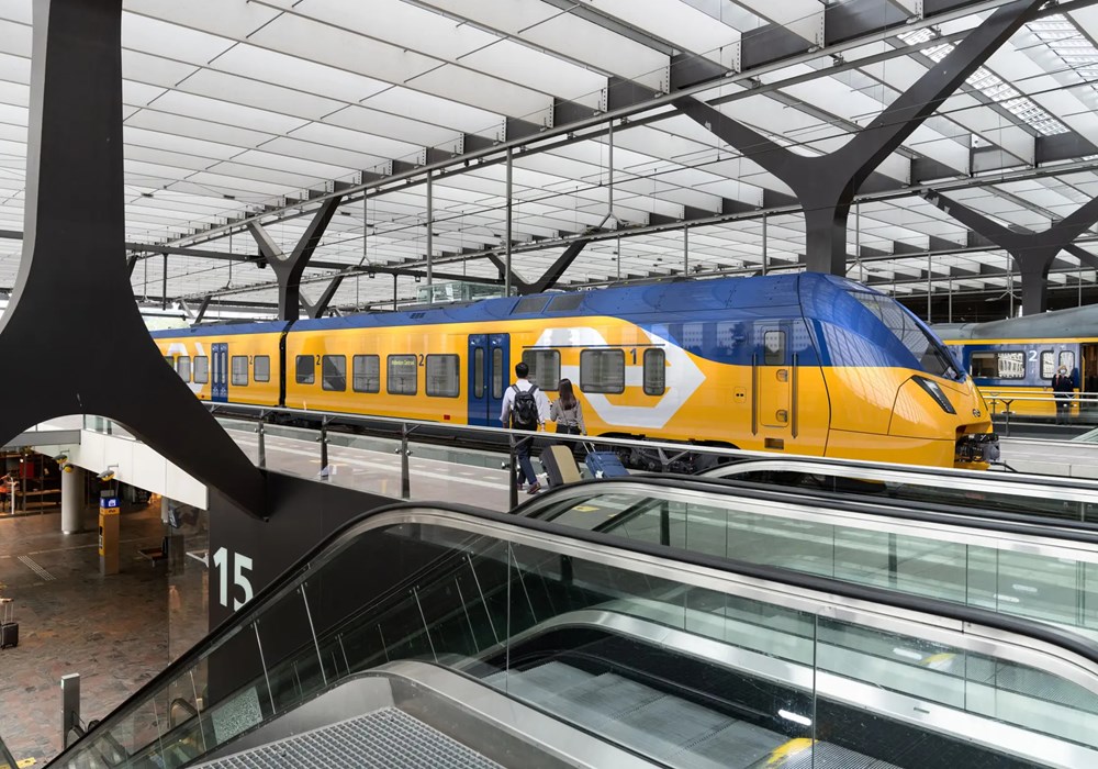 Koleje Niderlandzkie na zakupach. choćby 36 Flirtów z Siedlec [wizualizacje]