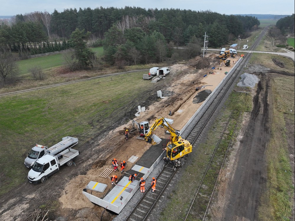 PLK SA odbudowują linię do Łomży