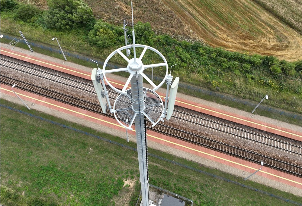 PKP PLK: Od grudnia rusza GSM-R na wybranych liniach