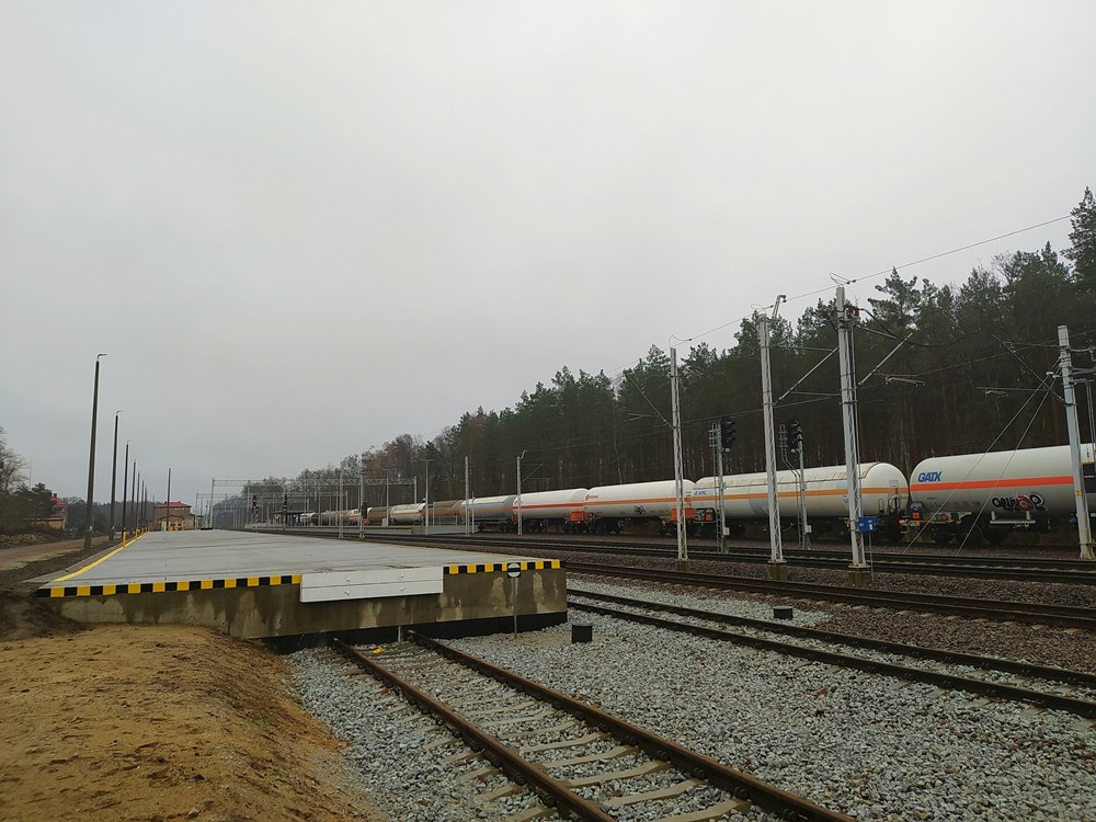 PLK przebudowuje kolejne punkty ładunkowe w regionach - dla towarów i wojska