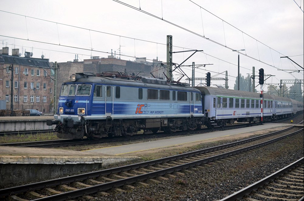 PKP IC jednak utrzymają wagony sypialne z Przemyśla do Świnoujścia