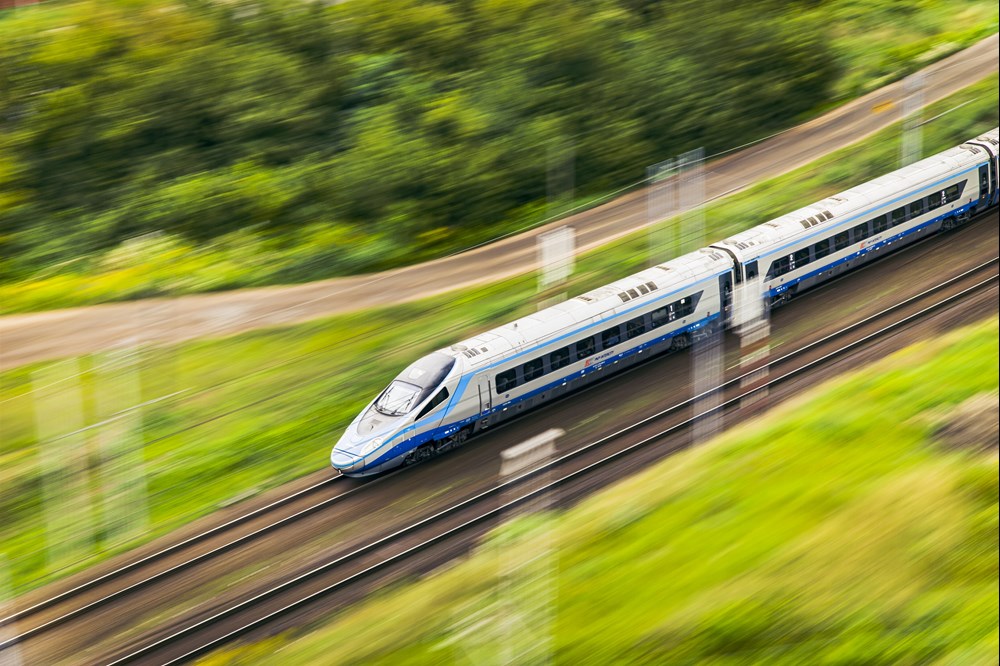 PKP Intercity kupuje pociągi KDP. Polskie firmy wezmą udział? Znamy szczegóły!