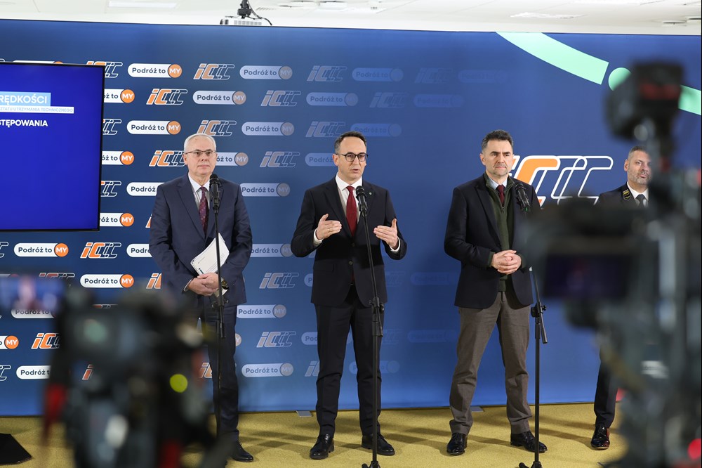 Klimczak o „kolejowym dnie” polityków PiS