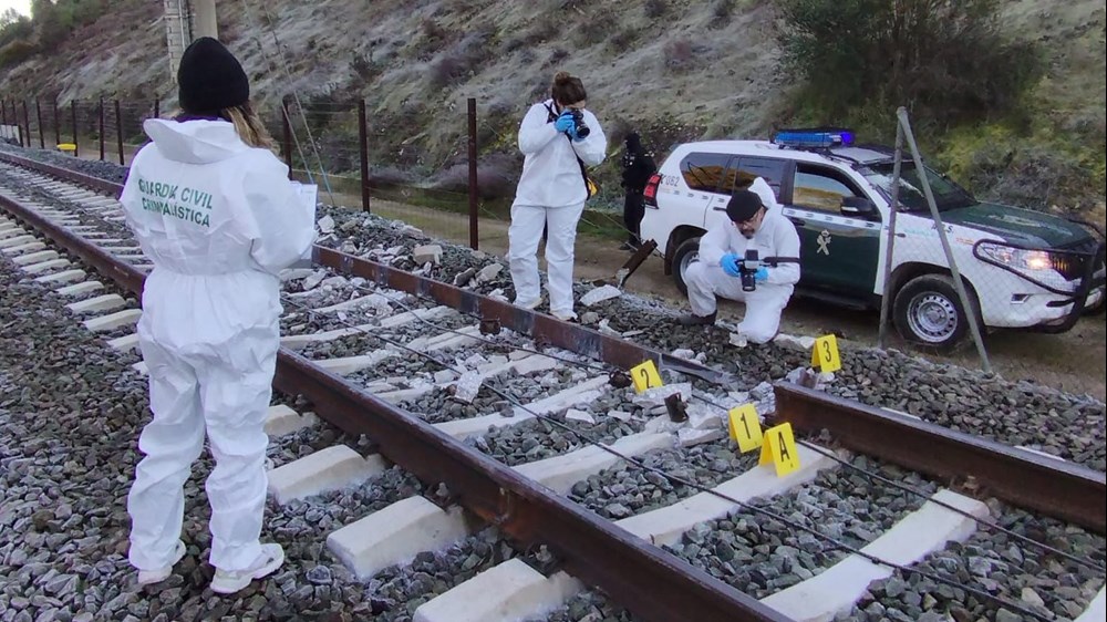 Katastrofa kolejowa w Hiszpanii. Śledztwo w kierunku uszkodzenia infrastruktury