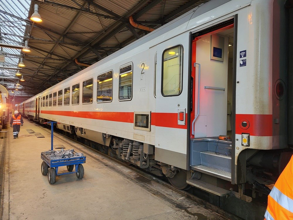 Pierwsze wagony z Niemiec już w PKP Intercity