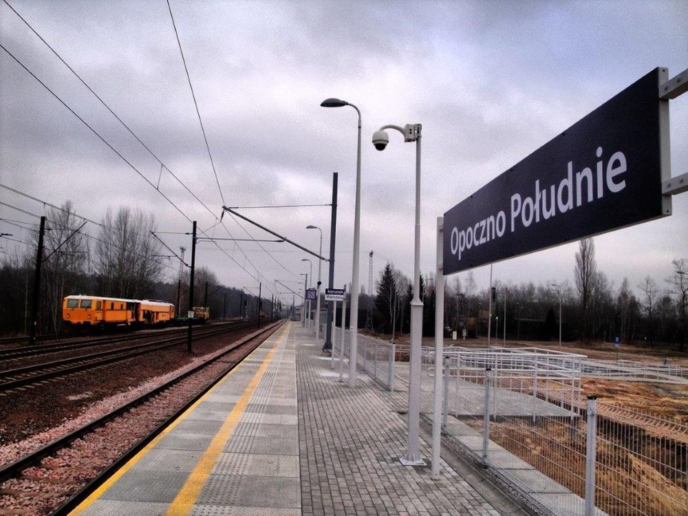 Łódzkie: Będą przetargi na dworce Tomaszów Maz. i Opoczno Płd.