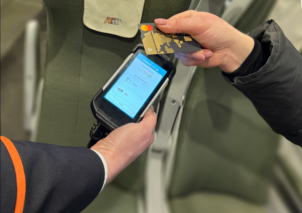 Nowe płatności u konduktorów PKP Intercity