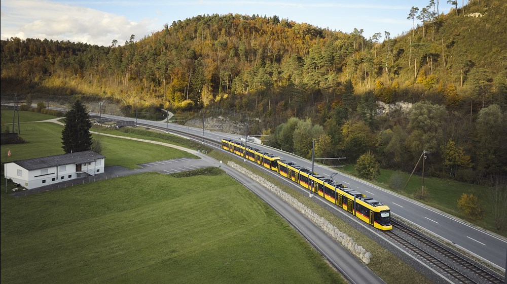 Szwajcaria chwali się pierwszą półautonomiczną kolejką