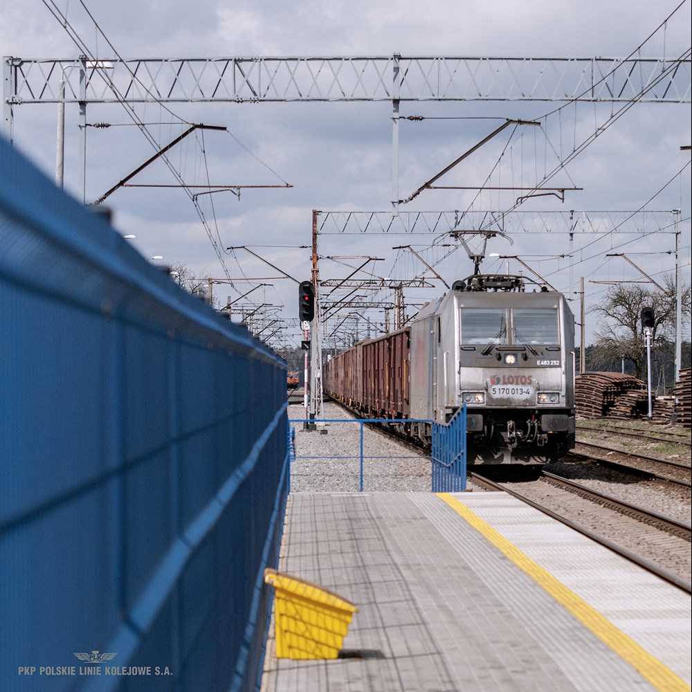 Modernizacja linii Kędzierzyn-Koźle – Chałupki z wydłużeniem peronów w Kuźni Raciborskiej