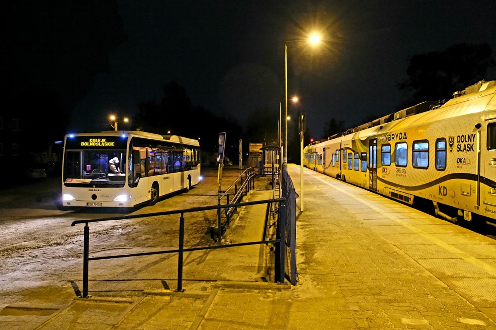 KD: Komunikacja zastępcza do Trzebnicy ogromnym wyzwaniem logistycznym