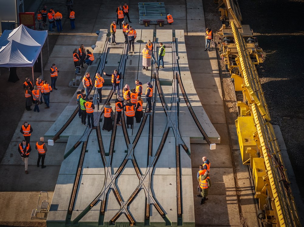 CONTRACK w Poznaniu: I etap zabudowy płyt zakończony