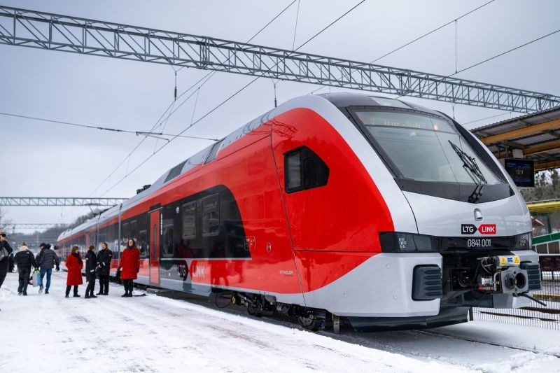 Pierwszy bateryjny Flirt dla LTG Link zaprezentowany