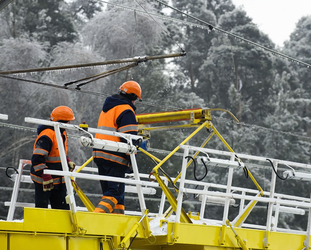 PGE Energetyka Kolejowa i PKP PLK razem walczą z zimą