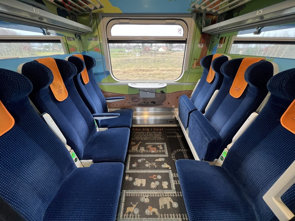 PKP Intercity rozwija przedziały dziecięce. Będą w Pendolino czy Dartach