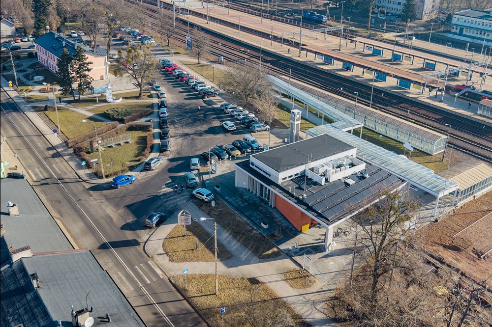 Łódzkie: Nowe węzły multimodalne w Koluszkach i Spale