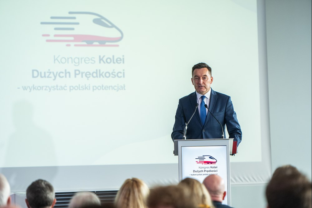 Adrian Furgalski, prezes ZDG TOR: Pieniędzy nie zabraknie, ale obawiam się o drożność administracji