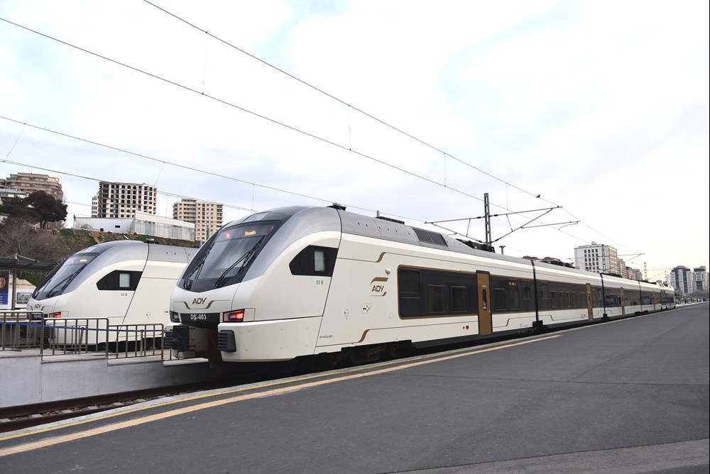 Azerbejdżan. Po 32 latach pociągi wróciły do górskiego Karabachu