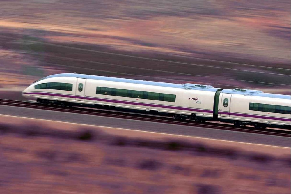 Konkurencja na KDP szansą dla Polski. Wnioski z Hiszpanii