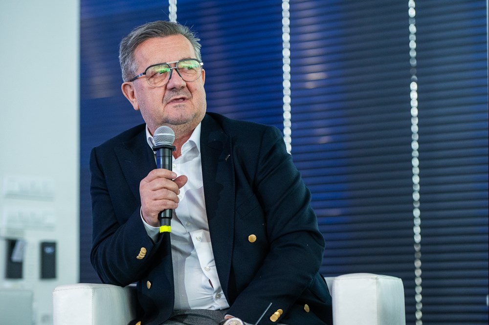 Zdziarski, PESA: Rozmawiamy w sprawie konsorcjum na pociągi KDP