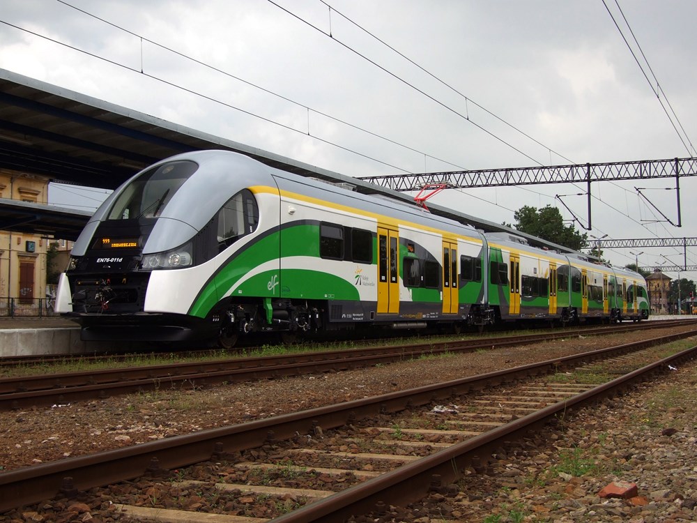 Mazowieckie: Bezpośrednie powierzanie przewozów to bezpieczeństwo w trudnych czasach