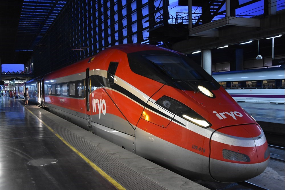 PKP Intercity: Ośmiu chętnych na dostawę taboru KDP